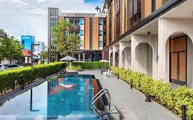 Plaai Plus Hotel Rayong โรงแรมพลาย พลัส ระยอง